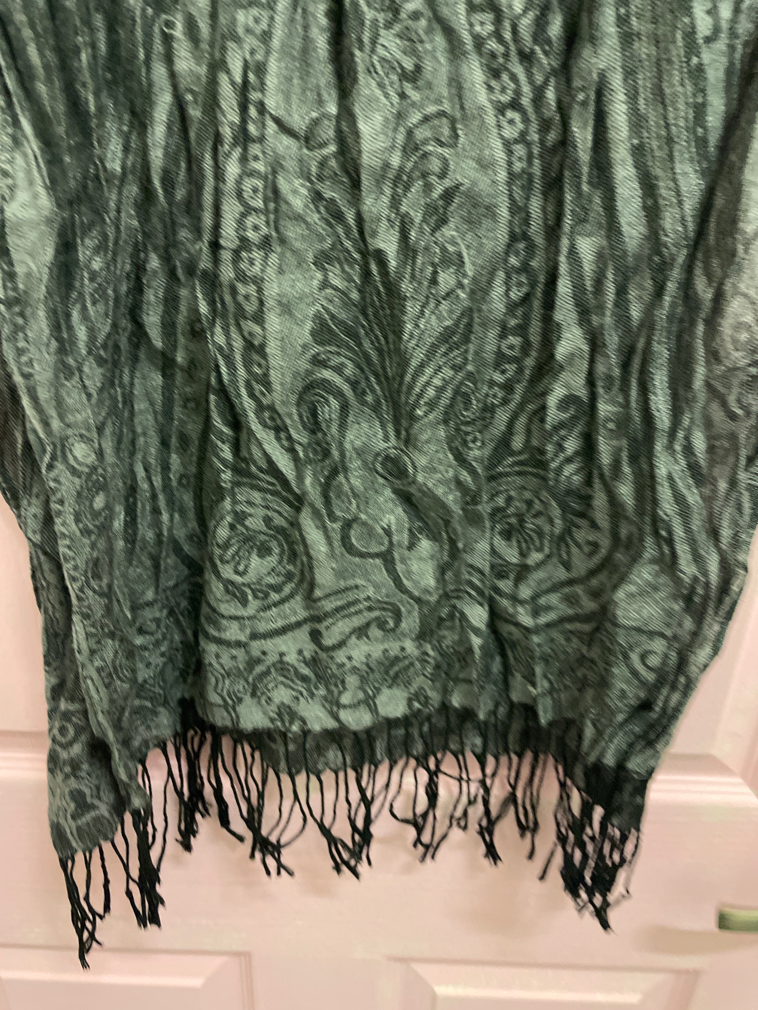 Rubynee Vintage y2k grey patterned women scarf