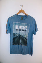 Vintage Heritage denim blue mens medium tees