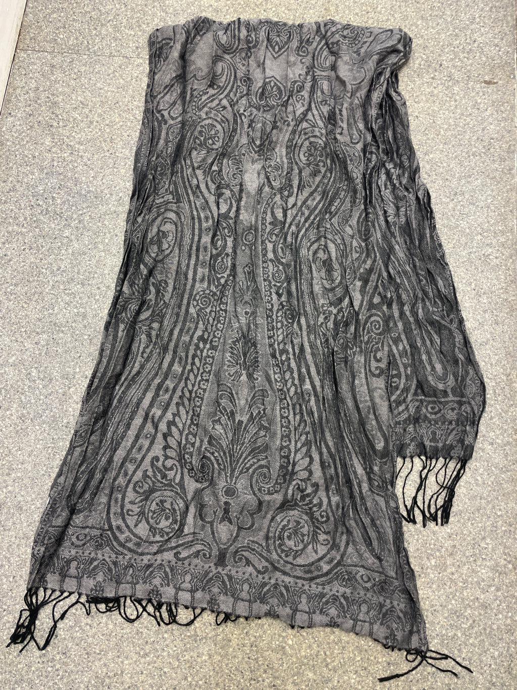 Rubynee Vintage y2k grey patterned women scarf