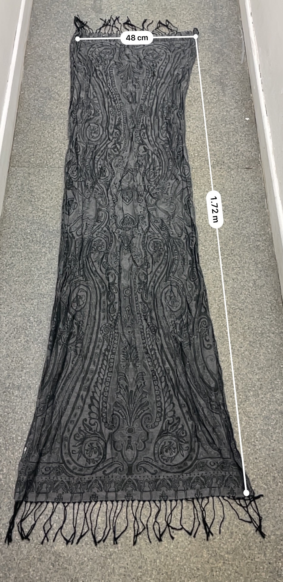 Rubynee Vintage y2k grey patterned women scarf