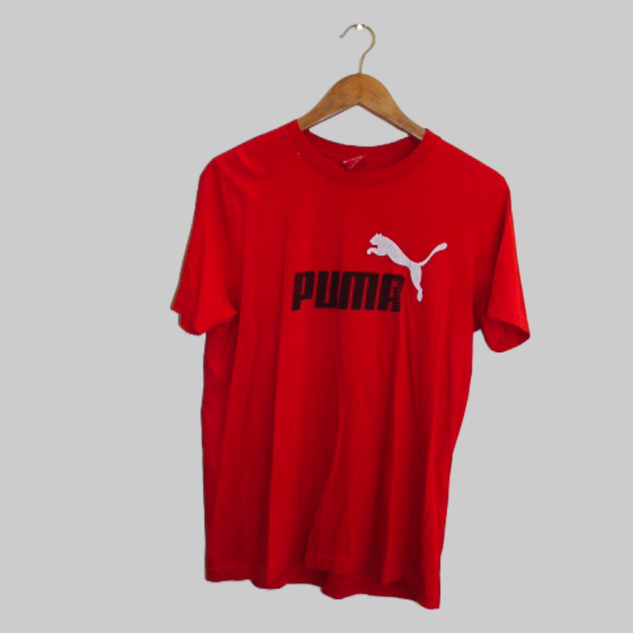 Vintage puma essential red mens small short tees