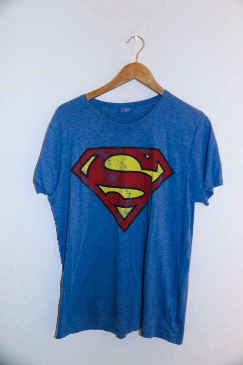 Vintage Old Navy Dc Comics Superman blue small T-Shirt For Adults