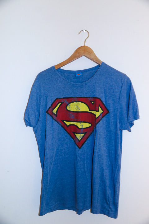 Vintage Old Navy Dc Comics Superman blue small T-Shirt For Adults