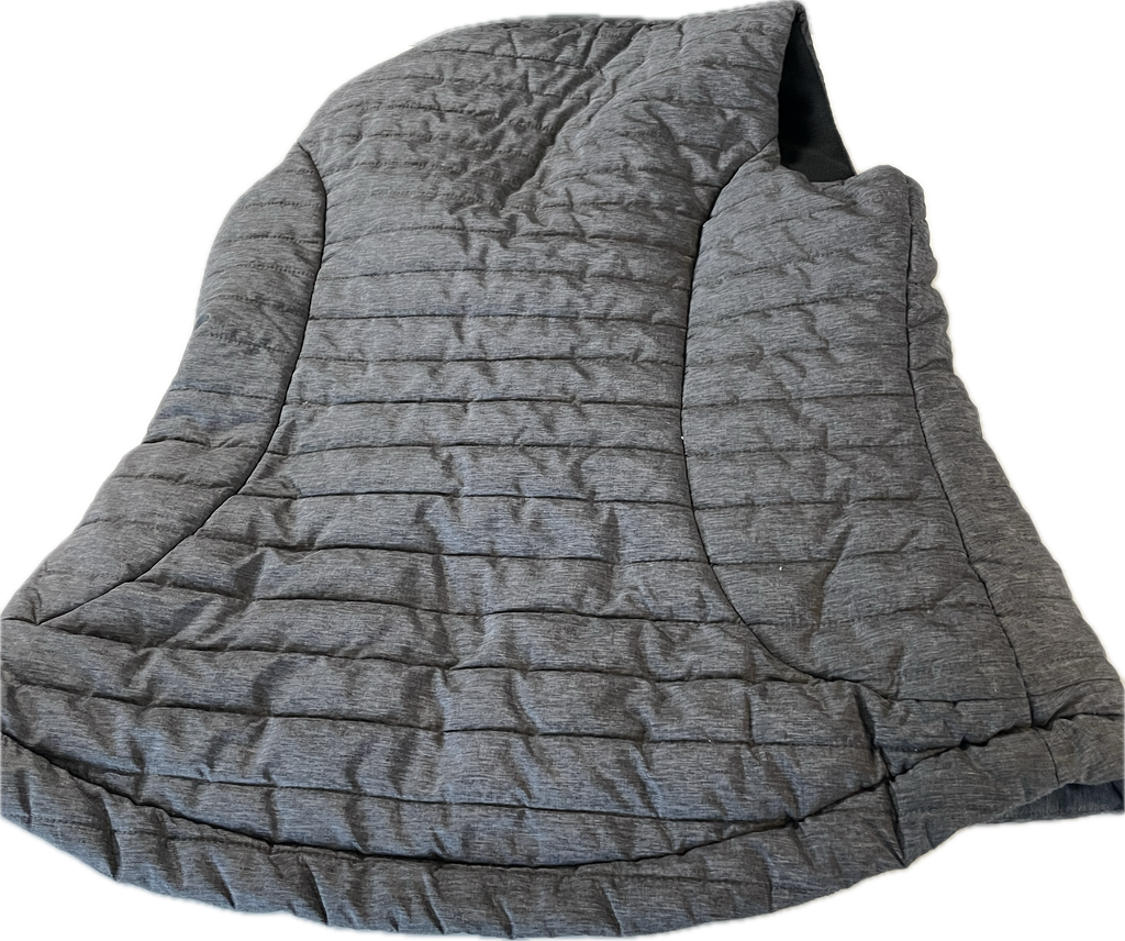 Quilted Grey Vest Coats Jackets   for Women L 31 W 21 SKU 5310