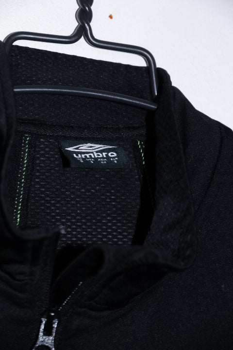 Vintage men Umbro 1/4 zip high neck sweatshirt in S/M|L27 W18|SKU 6707