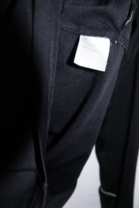 Vintage men Umbro 1/4 zip high neck sweatshirt in S/M|L27 W18|SKU 6707