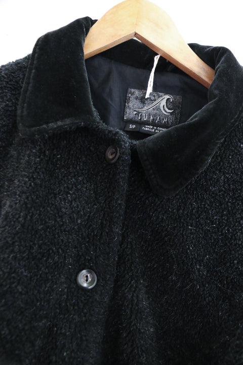 Vintage Tsunami faux fur small black jacket
