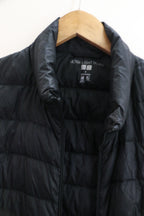 vintage Ultralight black puffer padded unisex sleeveless small jacket