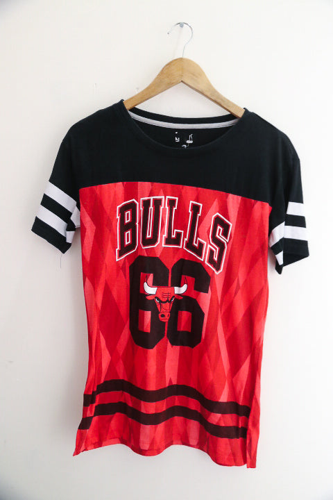 vintage Chicago bulls 66 mens medium red and black jersey