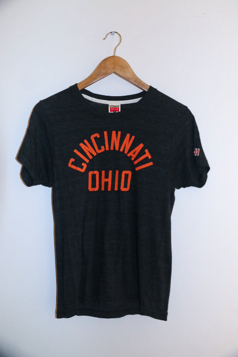 Vintage black cincinnati ohio mens small tees