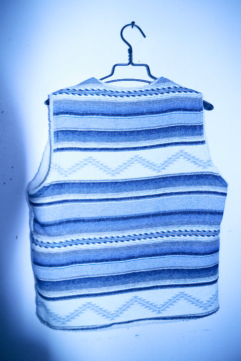 Vintage women The Ink Multi abstract stripe V-neck zipper sleeveless jacket XL|L24 W20|SKU 6729