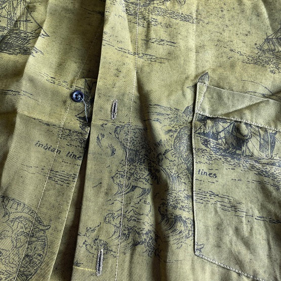 vintage men's hawaiian printed green silk vintage shirt for men made in italy in L|L29 W22|SKU 5329