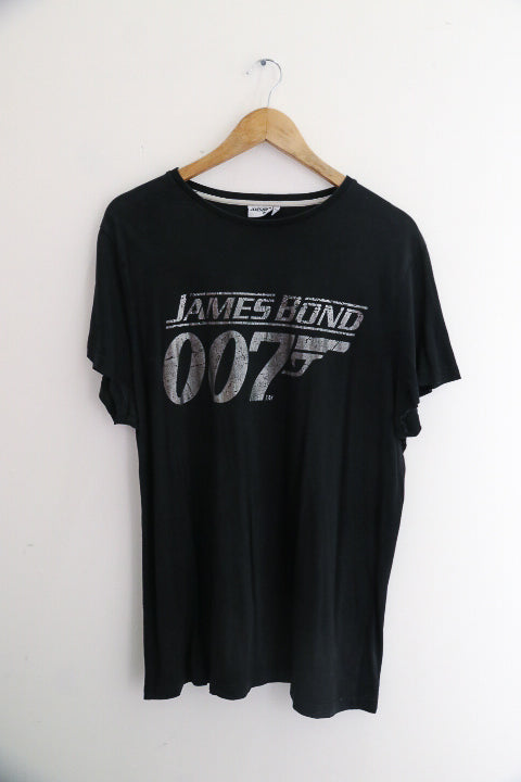 Vintage black James Bond 007 mens Xlarge tees