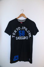 Vintage Tokyo Japan Gym 58 print mens small black tees