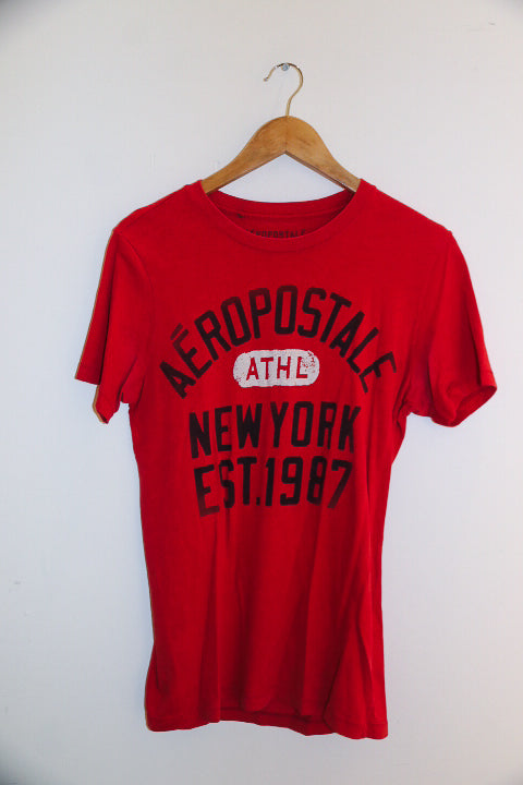 Vintage Aeropostale Athletics new york est 1987 small red tees