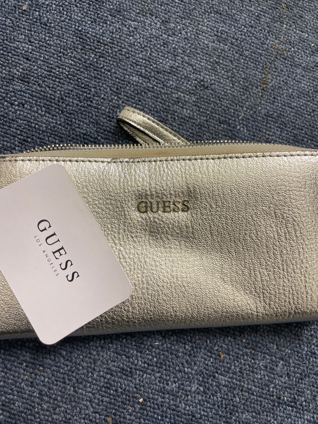  Rubynee Vintage y2k LARGE SILVER WOMEN'S WALLET GUESS