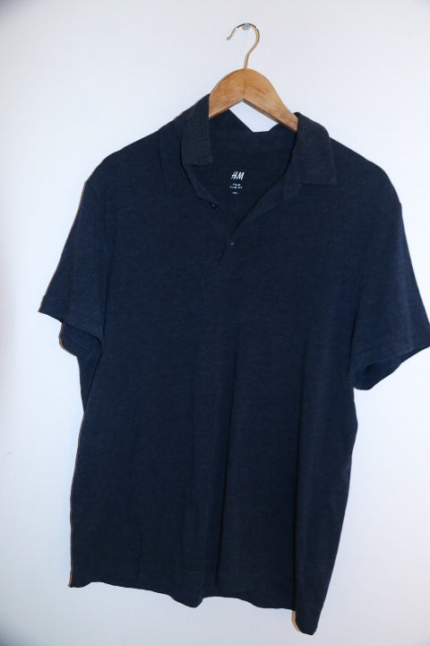 Vintage H&M blue mens plain medium polo t-shirt