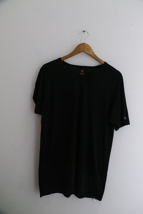 Vintage champion plain black V-neck mens medium tees