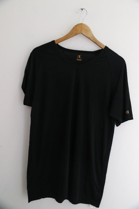 Vintage champion plain black V-neck mens medium tees