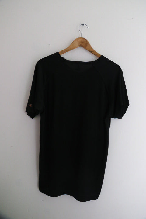 Vintage champion plain black V-neck mens medium tees