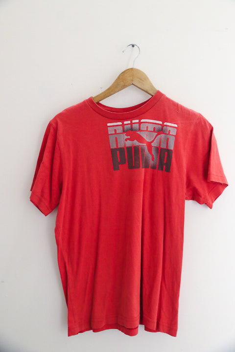 Vintage red puma big logo mens small tees