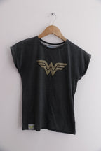 Vintage Warner brothers 1984 iconic logo print small grey tees