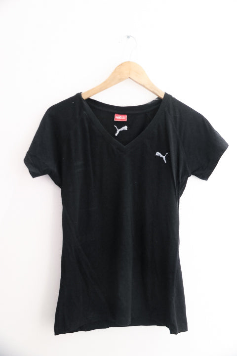 Vintage black puma v-neck large tees