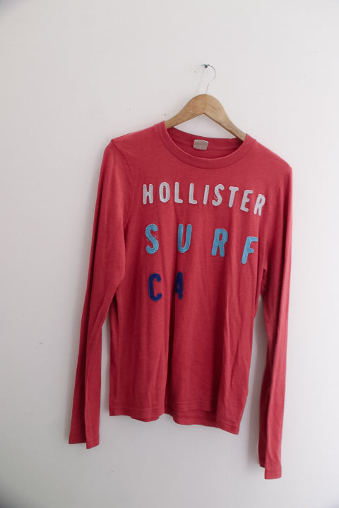 Vintage red hollister surf CA print mens long sleeve medium tees