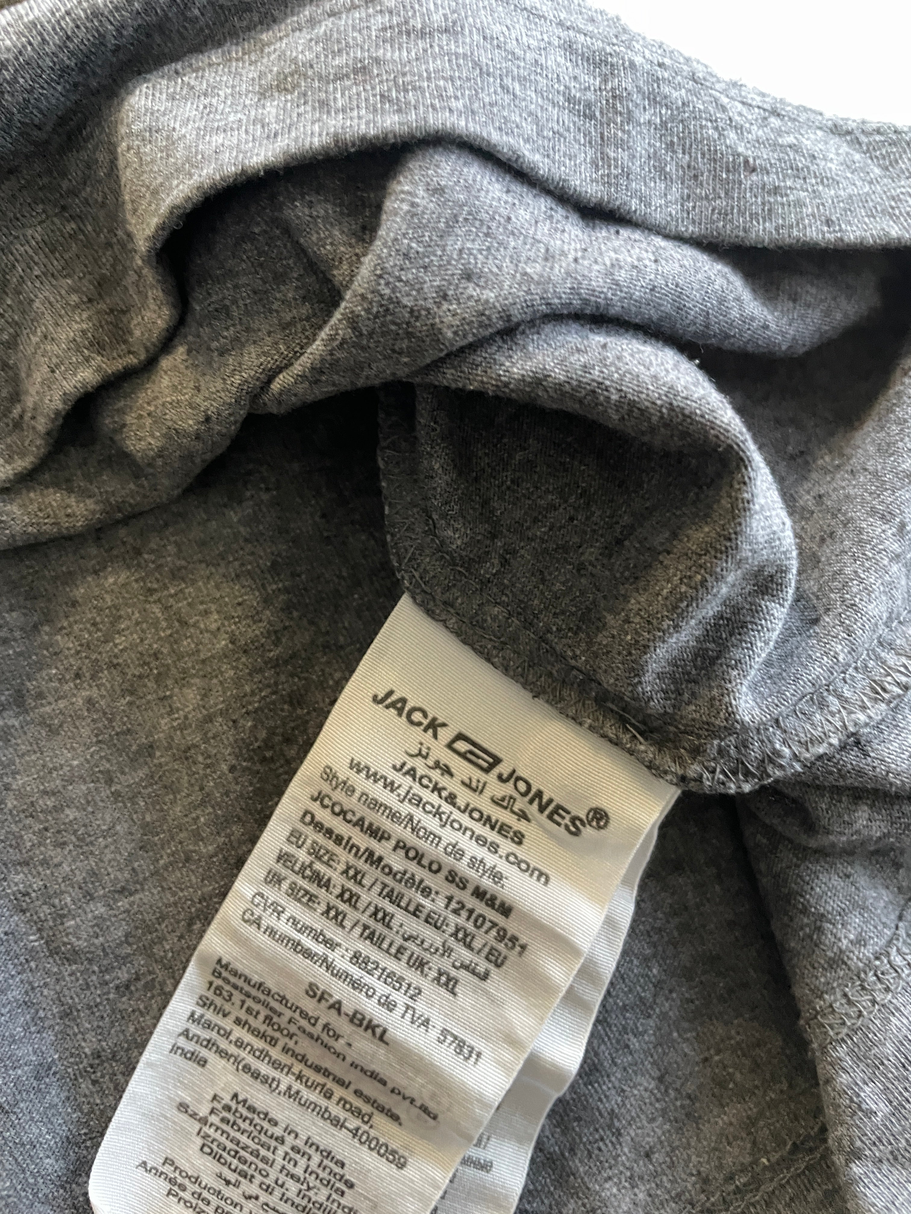 Vintage  men's Jack & Jones Basic grey polo Shirts in XL| L29W23| SKU 5392