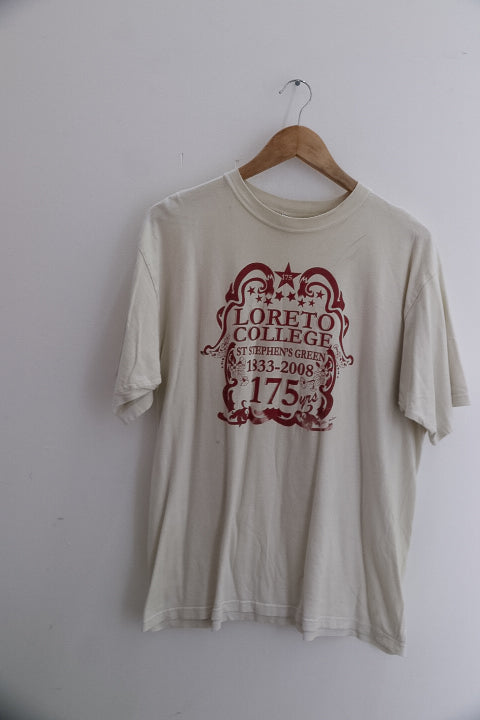 Vintage white medium Loreto college St. Stephen green 1333-2008 printed mens tees