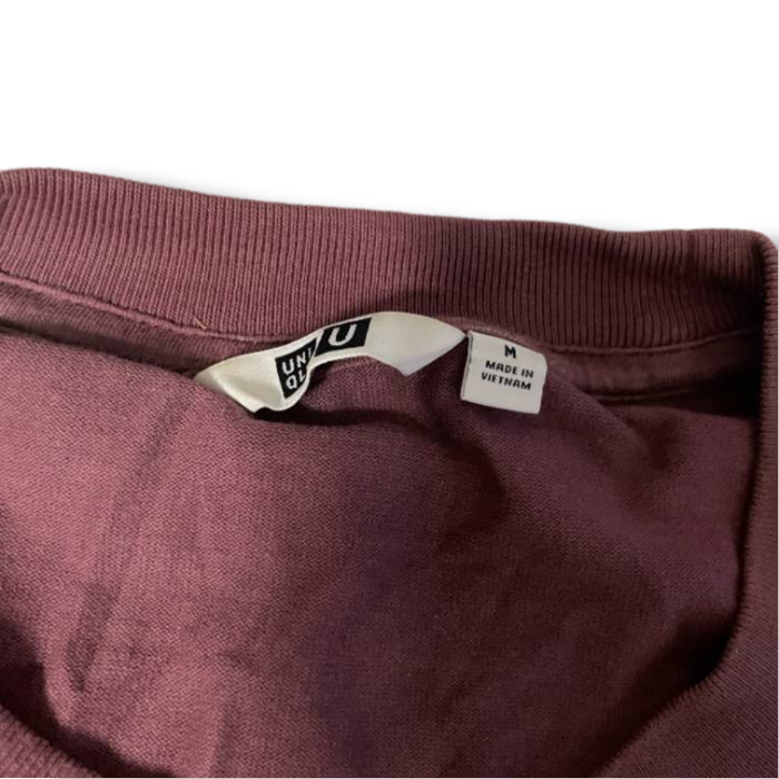 Vintage Uniqlo Men's Long sleeve Burgundy Shirt in M| L29 W21| SKU 5419