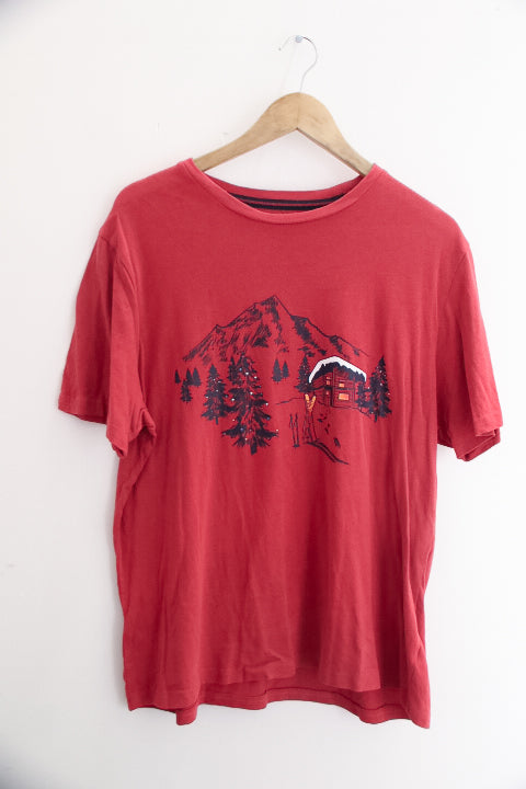 Vintage Red Graphics mens large tees