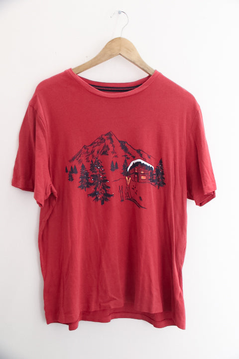 Vintage Red Graphics mens large tees