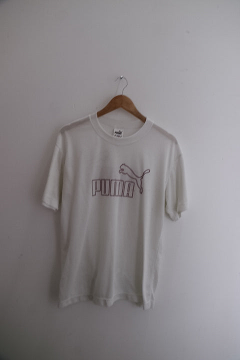 Vintage Men's Puma White ESS Elevated Large T-Shirt
