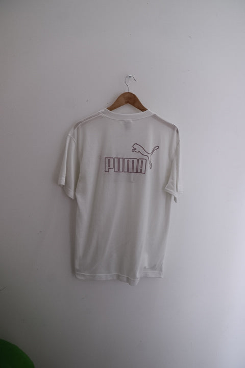 Vintage Men's Puma White ESS Elevated Large T-Shirt