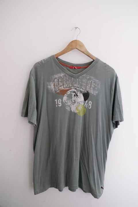 Vintage Puma graphics T-mobile large mens green tees