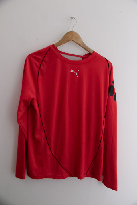 Vintage puma crew neck red mens large long sleeve tees