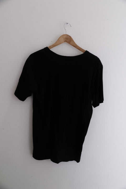 Vintage Oneill V-neck mens black large T-shirt