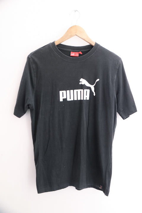 Vintage Men's Puma Black ESS Elevated Large T-Shirt