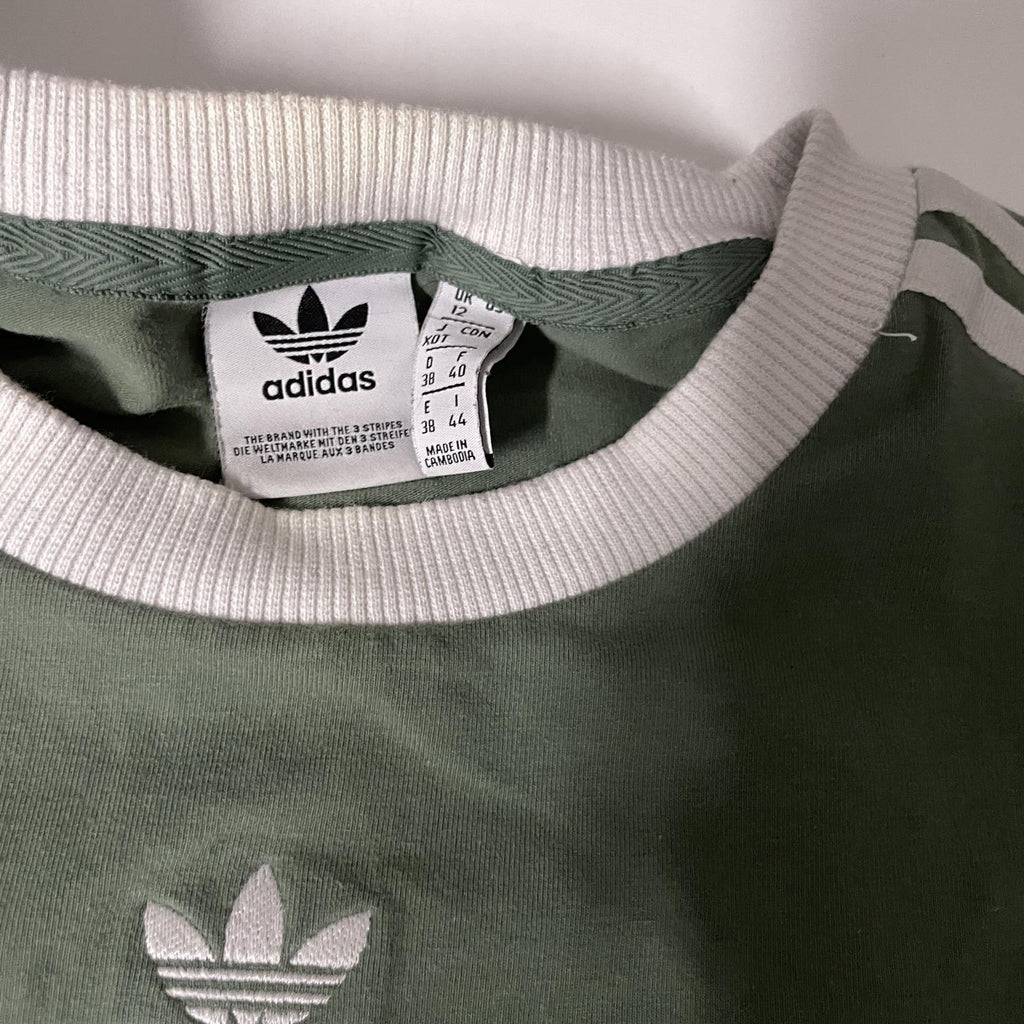 Vintage women's Rare adidas crew neck green long sleeve tees in M|L27W17|SKU 5459