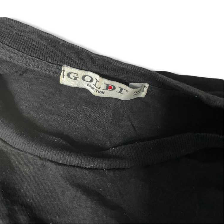 Vintage men Black Goldi collection graphic t shirt fits like L label says S|L28W20|SKU 5473