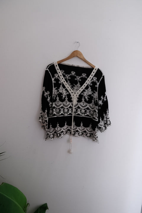 Vintage Womens Fashion Summer Tops Lace Black Large Blouse