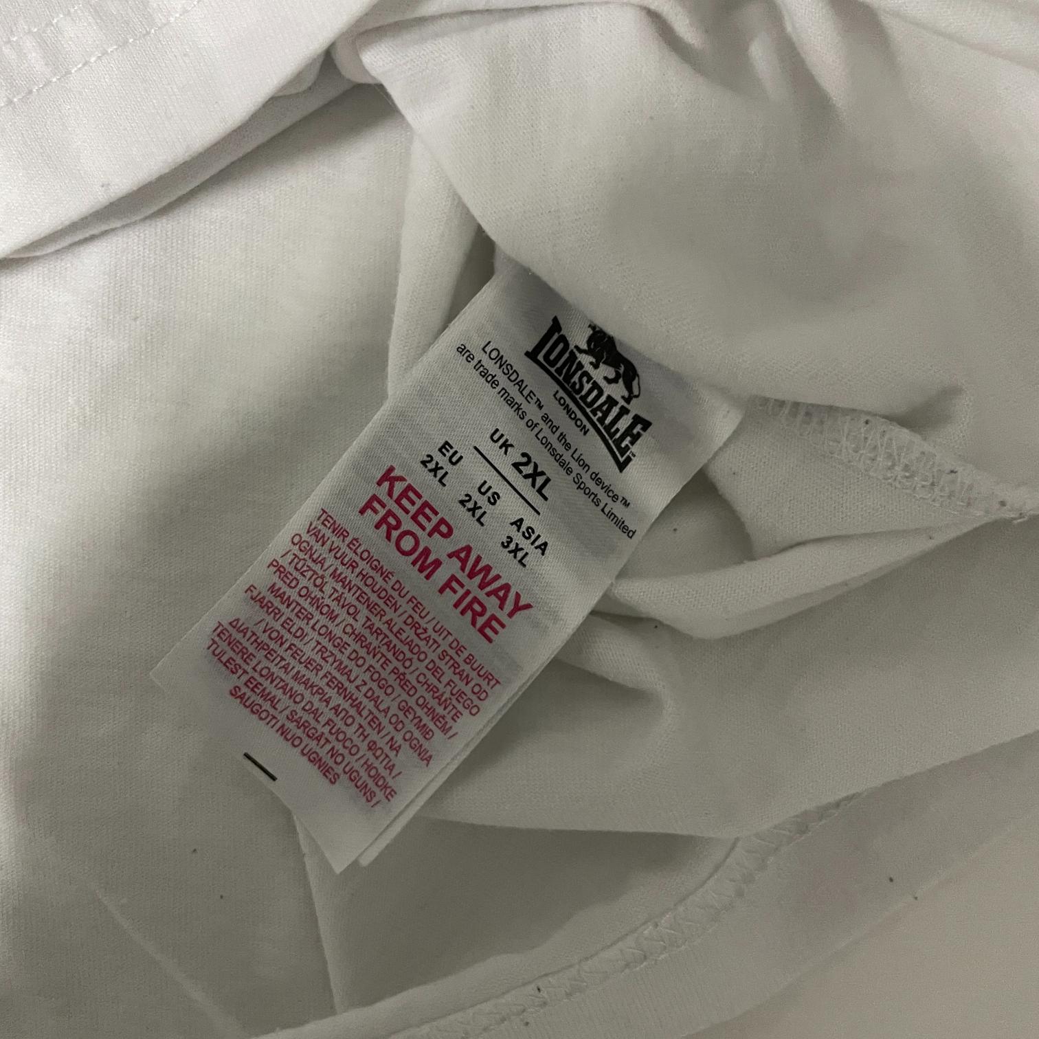 Vintage Lonsdale White Regular Size sleeveless T-Shirts for Men in 2XL|L30W21|SKU 5478