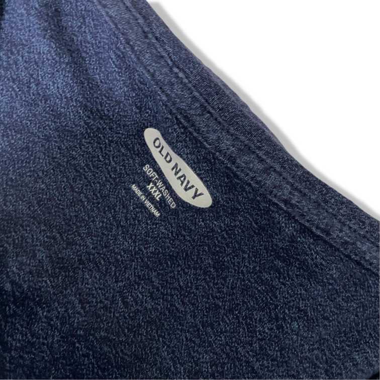 Vintage blue Old Navy Men's Soft Washed V-Neck T-Shirt in 3XL|L31 W26|SKU 5485