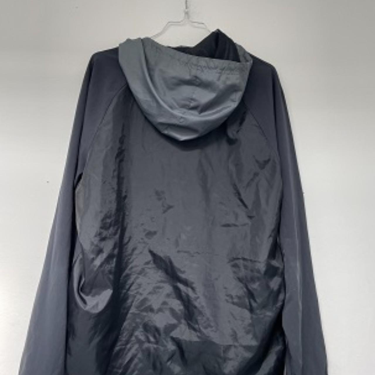 Vintage Windbreaker Under Armour grey colorblock Full zip up hooded jacket