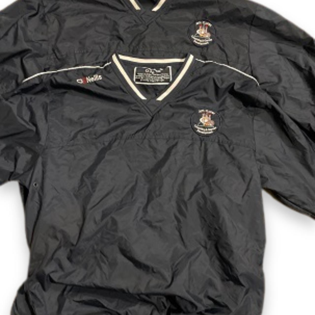 Vintage black O'neill V-neck jumper in M