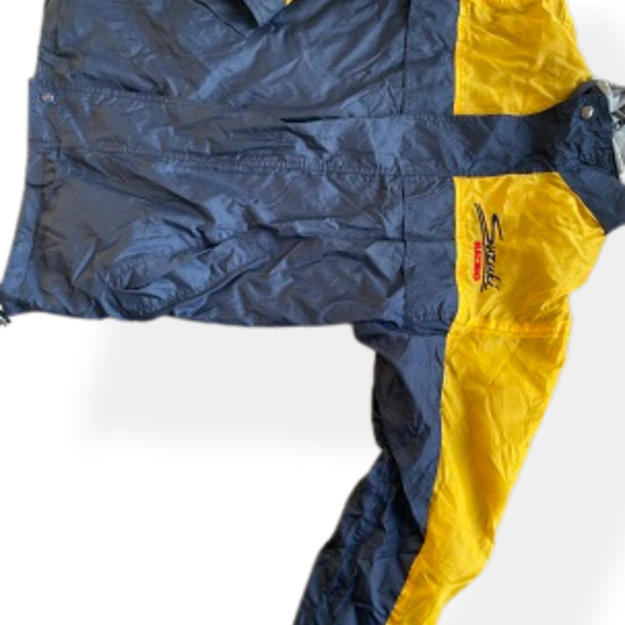 Vintage Suzuki Racing Waterproof Zip Up Windbreaker Medium hoodie Jacket in Blue and Yellow