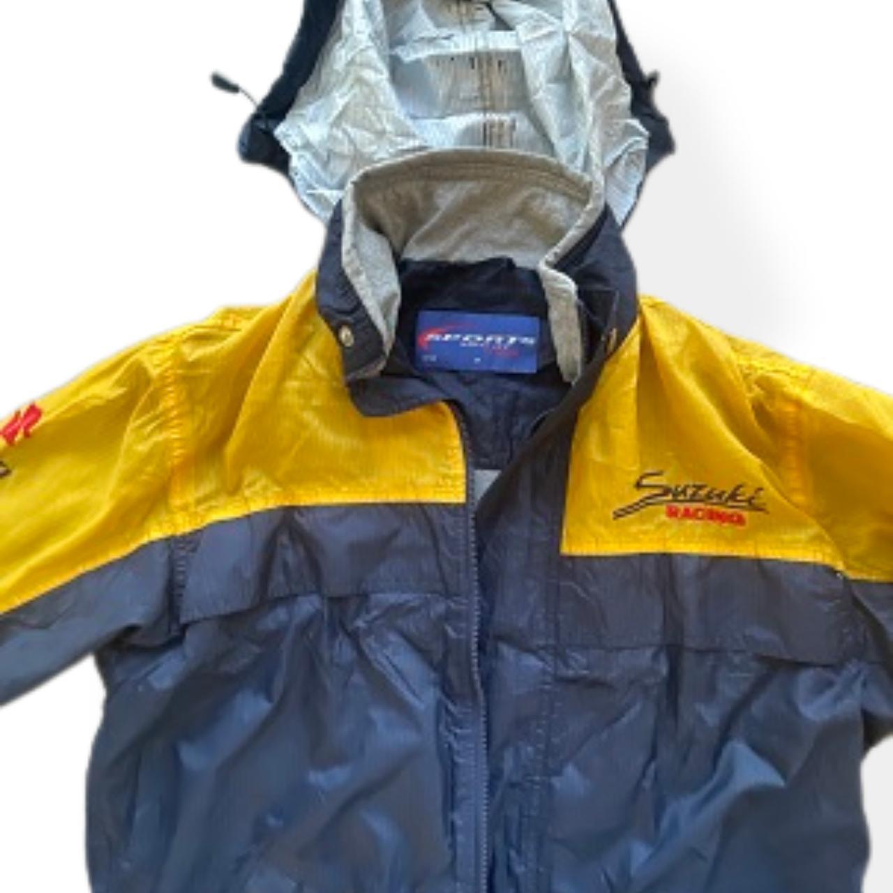 Vintage Suzuki Racing Waterproof Zip Up Windbreaker Medium hoodie Jacket in Blue and Yellow