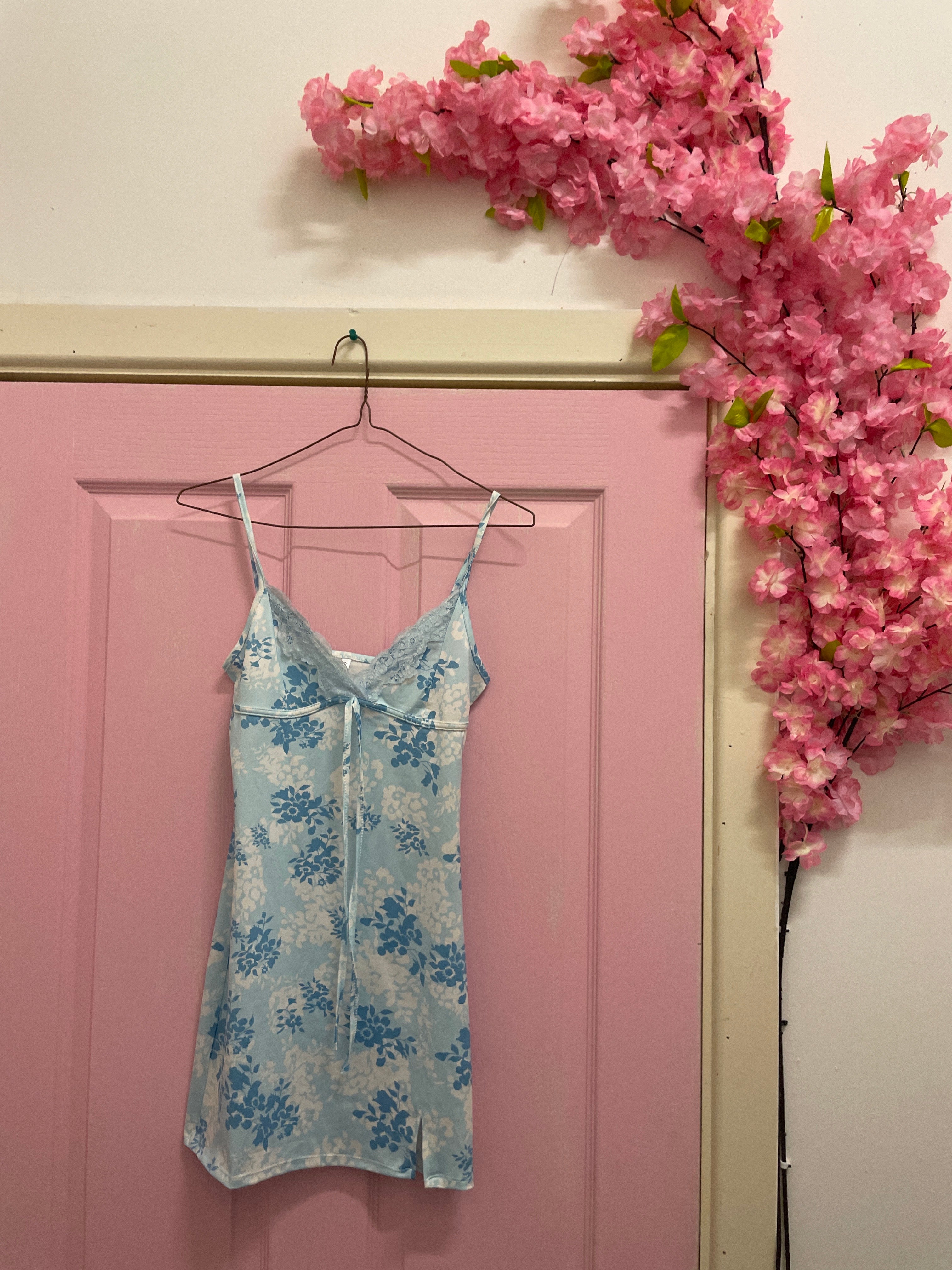 Rubynee Vintage y2k Spaghetti Strap Lace Trim Floral Blue Mini Dress