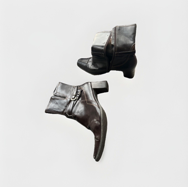 Ginu kenduri Women Brown Patent Leather Ankle Boot Heel Shoe Size 41 SKU 6743